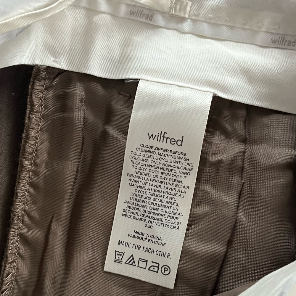 Aritzia The Effortless Pant™ - (Re)ssential Elegant Tan Wide Leg Trousers Sz 0 - Picture 16 of 17